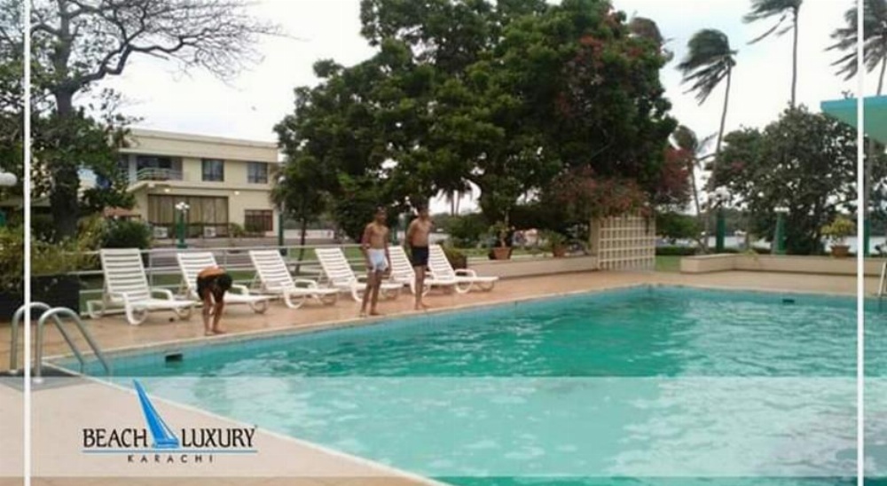 Beach Luxury Hotel Image 12