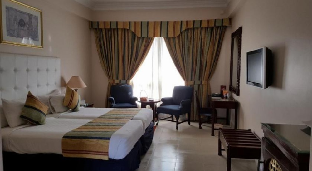 Beach Luxury Hotel Image 38