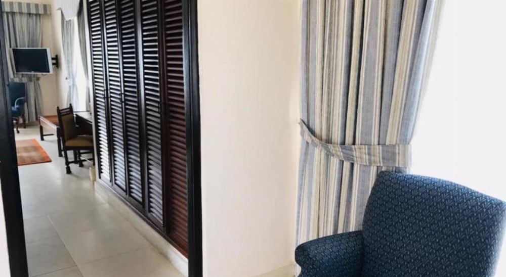 Beach Luxury Hotel